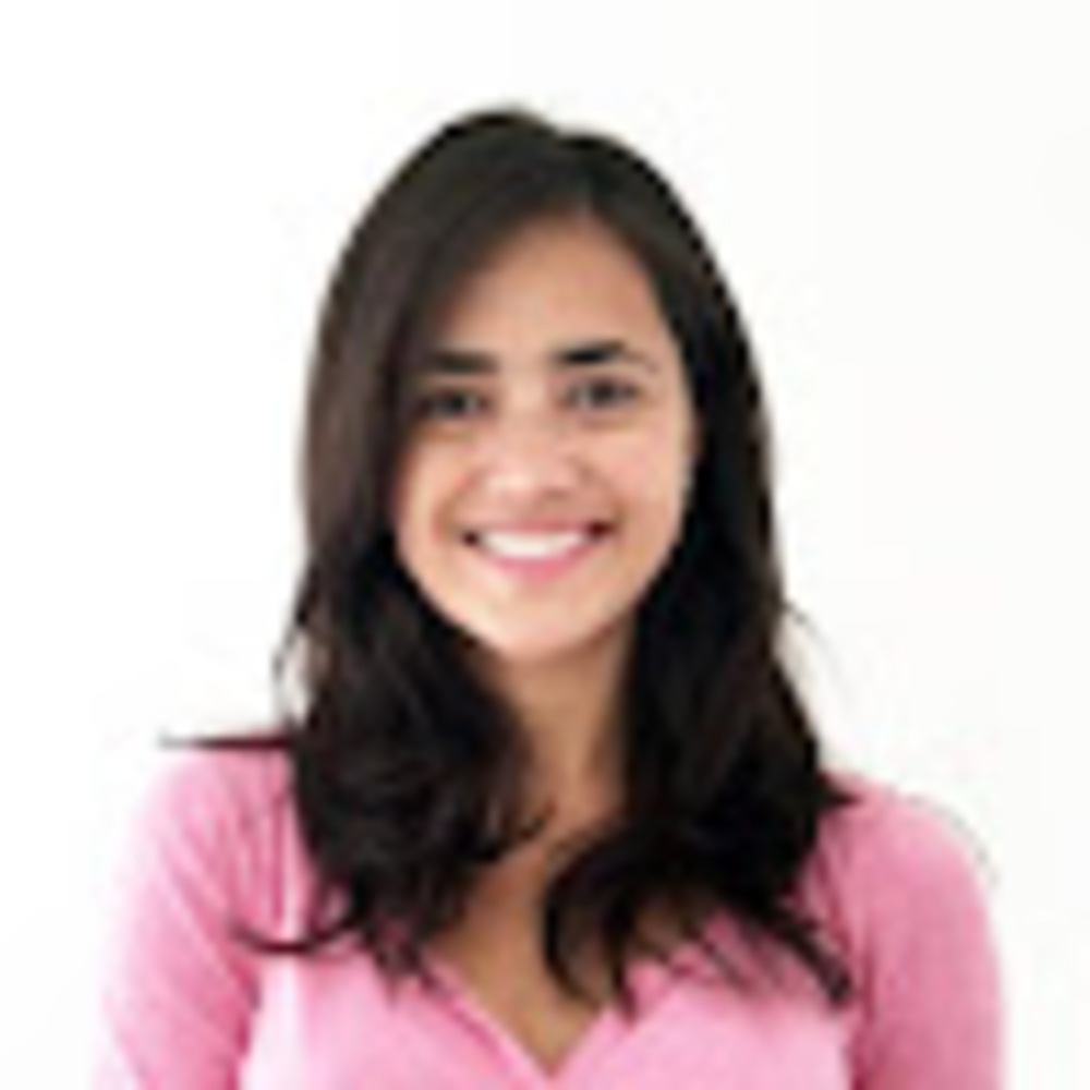 Meet your Posher, Claudia